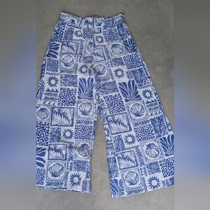 ❤️ Blue and White Patterned Wide-Leg Pants Italian Style Cute And Flowy Size L